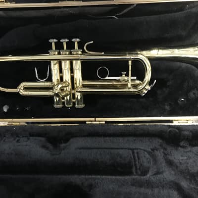 Bach TR300 Student Trumpet image 1