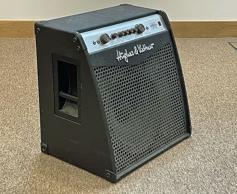 ベース Hughes & Kettner BASS FORCE XXL combo Hughes and Kettner BassForce XXL 15