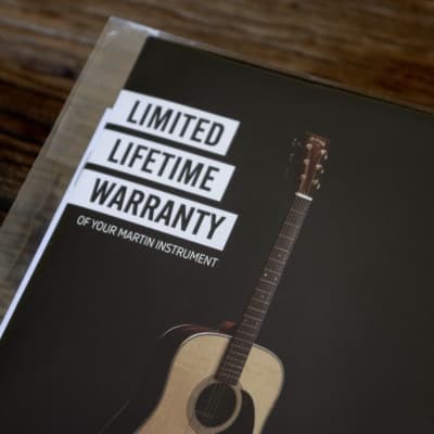 MARTIN GUITAR LIMITED LIFETIME WARRANTY BOOKLET INSERT ACOUSTIC CASE CANDY BOOK SERIAL NUMBERS THROUGH 2020 image 4
