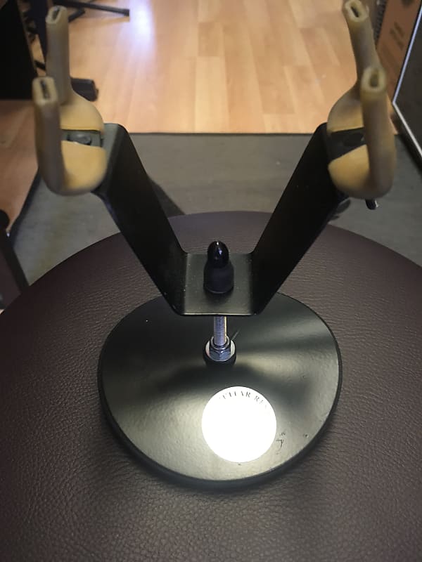 Wolf Guitar Rest Guitar Rest Reverb