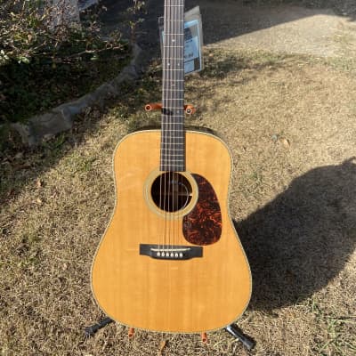 Martin HD-28V Acoustic Guitar (with Case), Blemished, Serial: 2120283