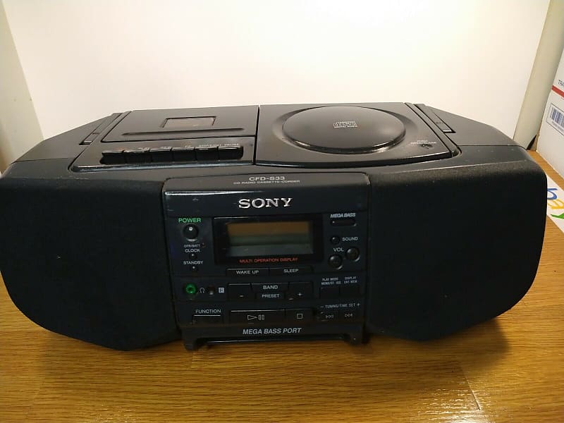 Sony CFD-S33 AM/FM Radio CD Cassette top Player Mega Bass Portable Boombox TESTED.