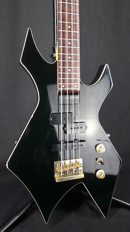 Target By Fernandes Warlock Bass Japan