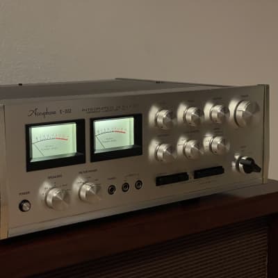 Completely Restored and Recapped Accuphase E-202 with Warranty image 4