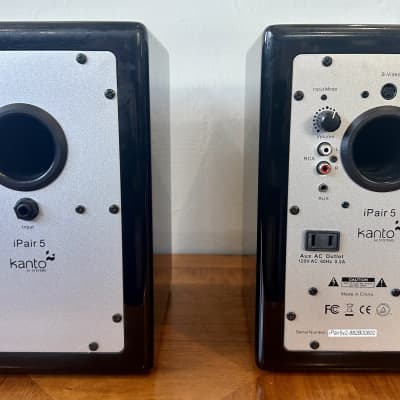 Kanto iPair 5v2 Sound System 2010 - Black Gloss image 4