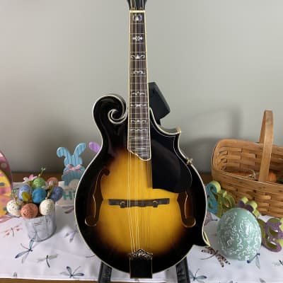 Samick Greg Bennett Hatfield Series: MF2 F-Style Mandolin w