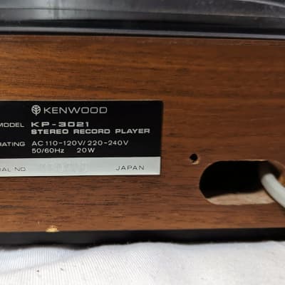 1970' s Kenwood KP-3021 2-Speed Belt Drive Turntable with New Cartridge imagen 16