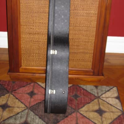 1970s Ventura Dreadnought HS Case for 6 or 12 string acoustic guitar (NO guitar) black ext/gold int image 20