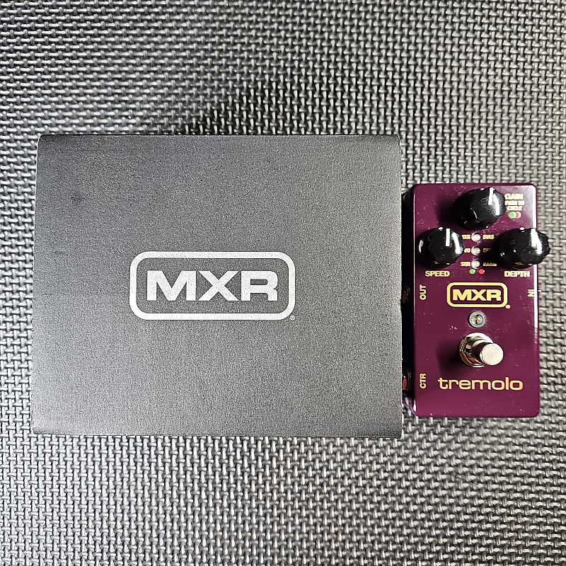 MXR M305 Tremolo