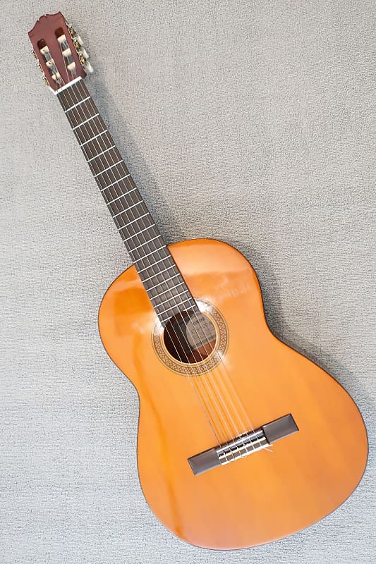Vintage 1980s Yamaha CG-100A Acoustic Classical Guitar