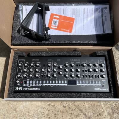 Roland SE-02 Boutique Series Synthesizer Module | Reverb Roland SE-02 Boutique Series Synthesizer Module | Reverb