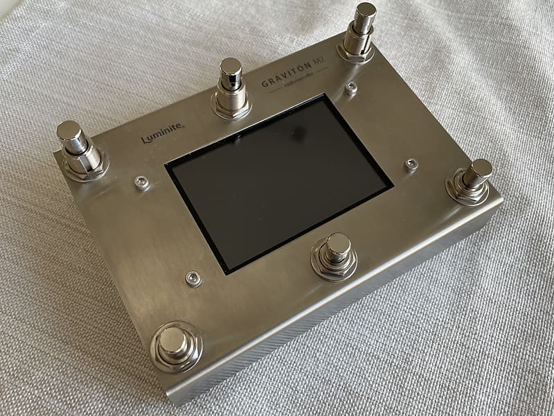 Luminite FX Graviton M2 + EC & XY Controller | Reverb