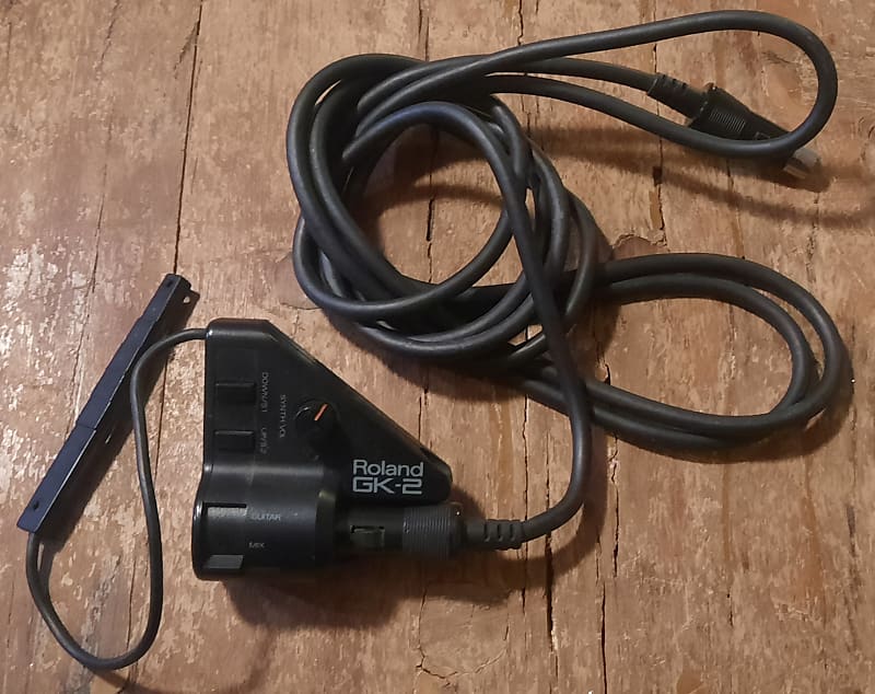 Roland GK2 Divided Synth/Guitar Pickup w/ 11 PIn Cord | Reverb