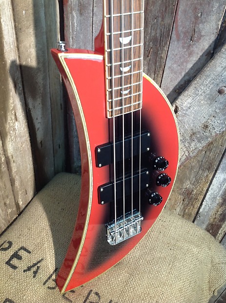 Half moon guitar top