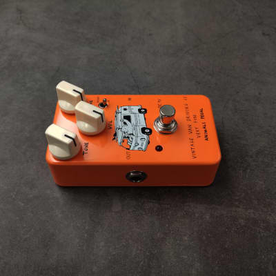 ANIMALS PEDAL　VINTAGE VAN Animals Pedal Vintage Van Driving Is Very Fun Overdrive