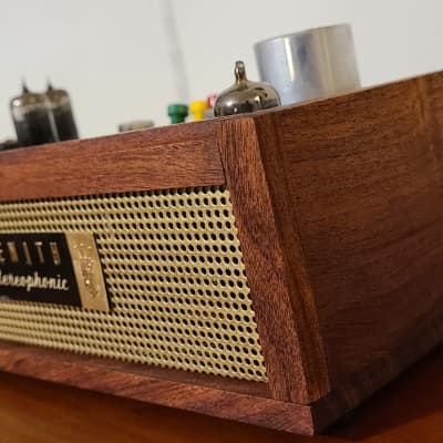 Fully Restored Zenith Single Ended 6AQ5 Power Amp With Custom Reclaimed Mesquite Wood Case And Metal Grill! imagen 8