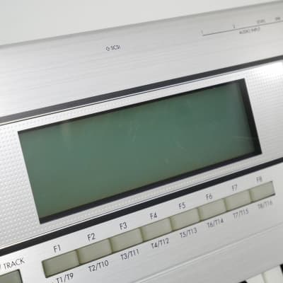 KORG TRITON Le + Softcase | Reverb KORG TRITON Le + Softcase | Reverb