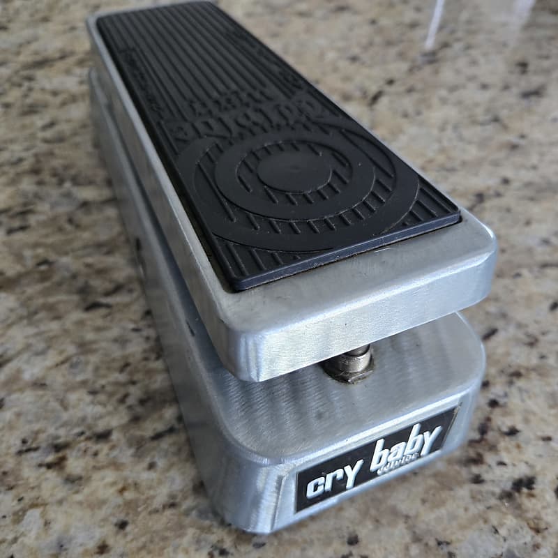 Dunlop ZW45 Zakk Wylde Signature Cry Baby Wah | Reverb Canada