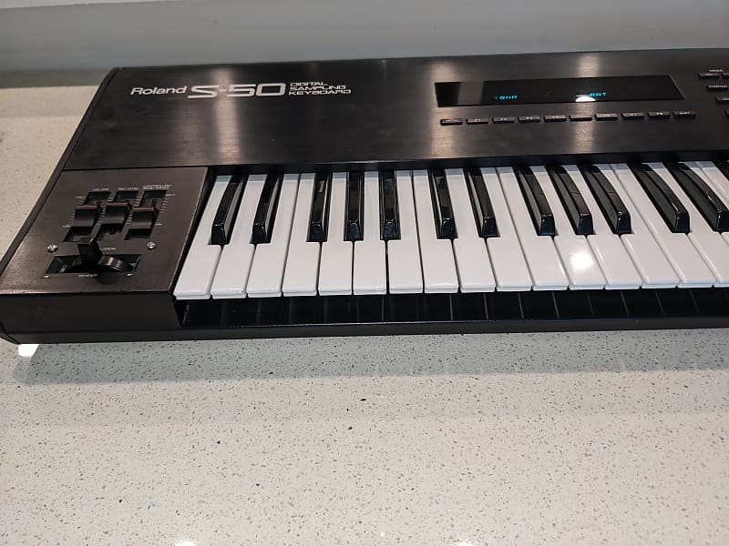 Roland S-50 シンセサイザー サンプラー-