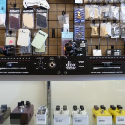 dbx 163A コンプレッサー dbx ( ディービーエックス ) 560A コンプレッサー・モジュール