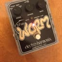 Electro-Harmonix The Worm with EHX expression pedal