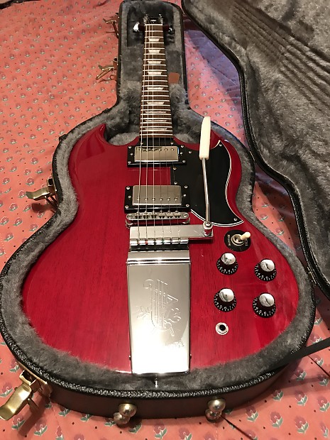2005 Epiphone Limited Edition SG 1965 G-400 Maestro Vibrola 2005 Epiphone Limited Edition SG 1965 G-400 Maestro Vibrola