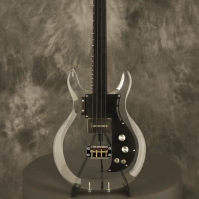 original 1970 Ampeg Dan Armstrong LUCITE Bass FRETLESS!!! image 2