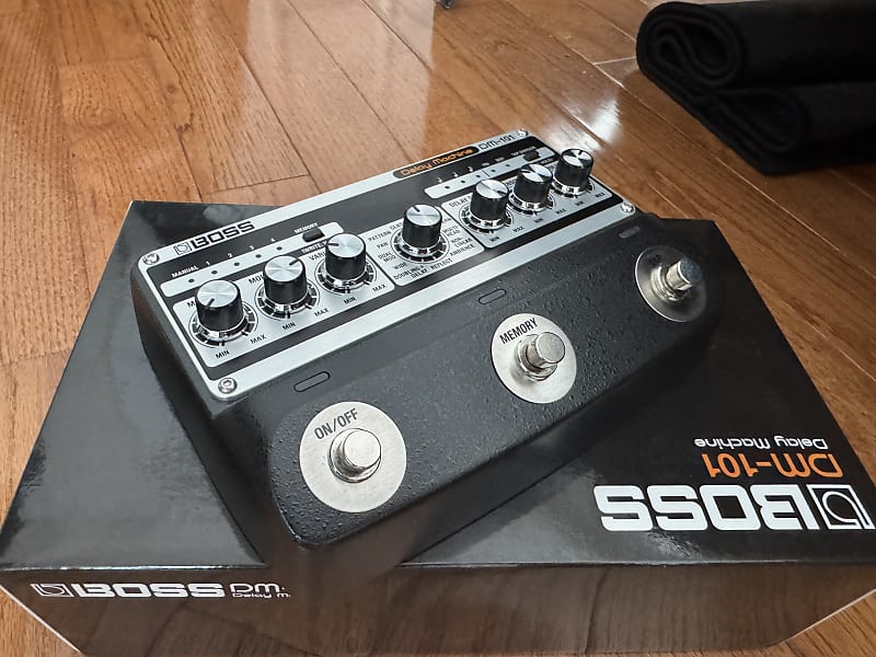 Boss DM-101 Delay Machine