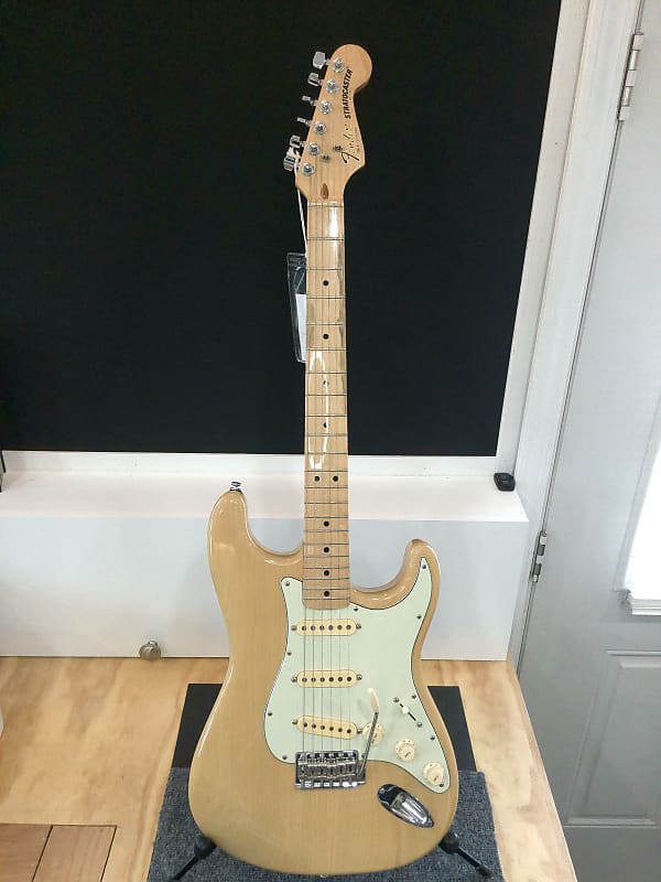 Fender Stratocaster 1982 Neck w/ USA Alder SBF-BLND Body image 1