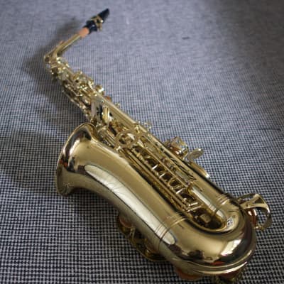 Gear4music Bb Tenor Saxophone - Lacquered Brass image 1