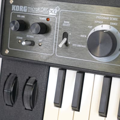 Korg microKORG XL+ 37-Key Keyboard / Synthesizer with Vocoder with Power Supply image 4