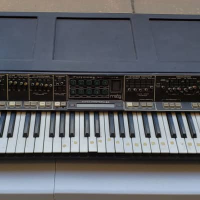 Moog Polymoog Synthesizer 203a for Parts/Repair