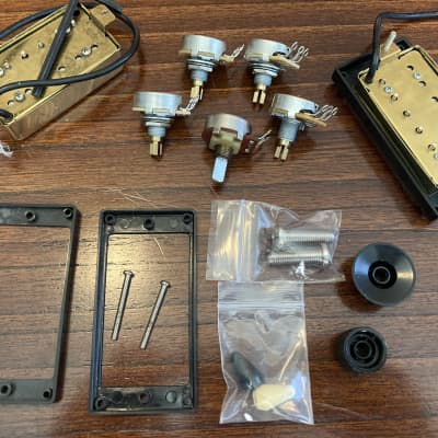 CTS Miscellaneous Parts Lot image 2