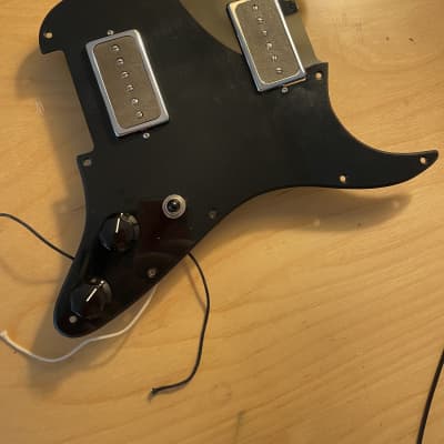 Prewired pickguard with Lollar p-90’s image 1