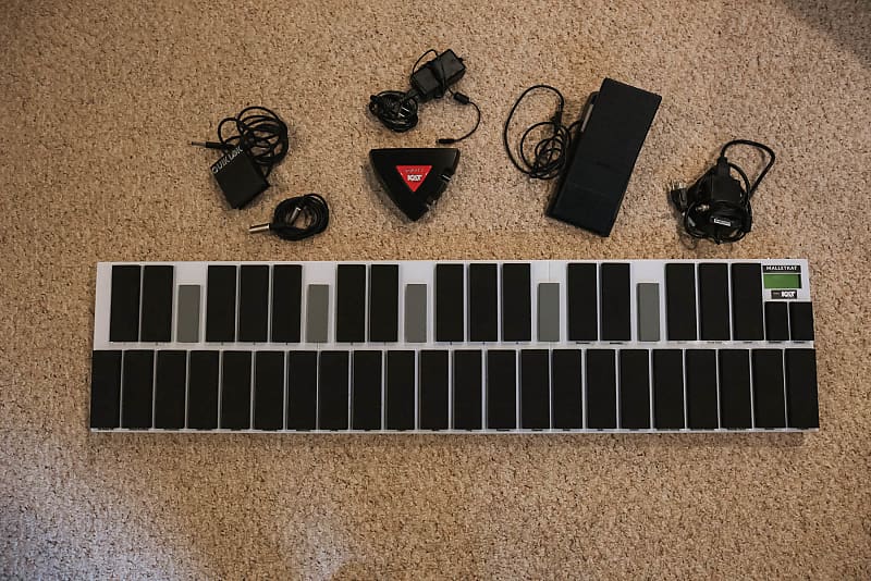 MalletKAT 8.5 Pro 3 octave percussion controller w/ GigKAT2 Reverb