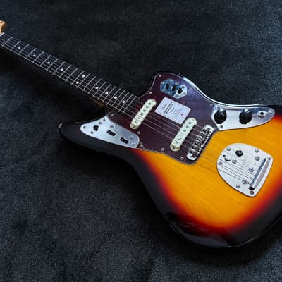 m*u様 Fender MIJ 60s Jaguar Custom Fender MIJ Traditional II Late '60s Jaguar Inca Silver 2023