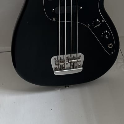 Fender Musicmaster Bass 1979 - Black image 2