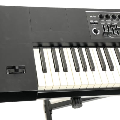 Roland Juno DS88 Synthesizer 2018 - Present - Black image 3