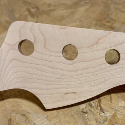 Luthier Made Precision bass neck - Natural image 4