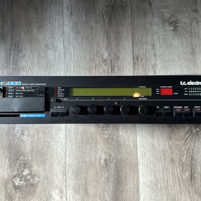 TC Electronic TC 1210 Spatial Expander + Stereo Chorus