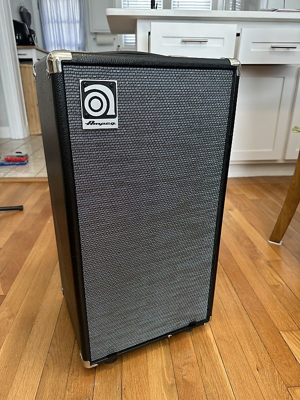 Ampeg SVT-210AV Classic Series 200-Watt 2x10" Bass Speaker Cabinet 2011 - Present - Black image 1
