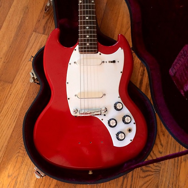 Gibson Kalamazoo Kg-2 electric guitar 1965 Red original vintage melody  maker sg style