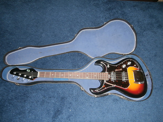 Vintage silvertone store bass guitar