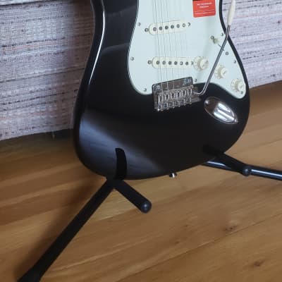 2020 Fender American Pro Stratocaster - Black image 3