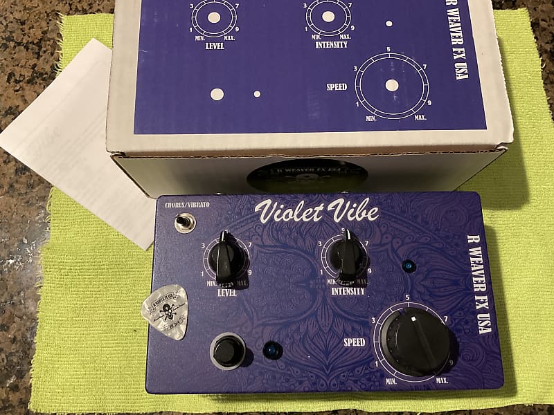 R Weaver FX Violet Vibe - Purple paisley | Reverb