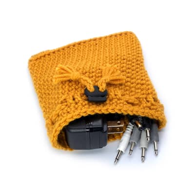Jasmine stitch crochet dust cover for Moog semi-modular synths (60hp) with cable bag - Gold image 3