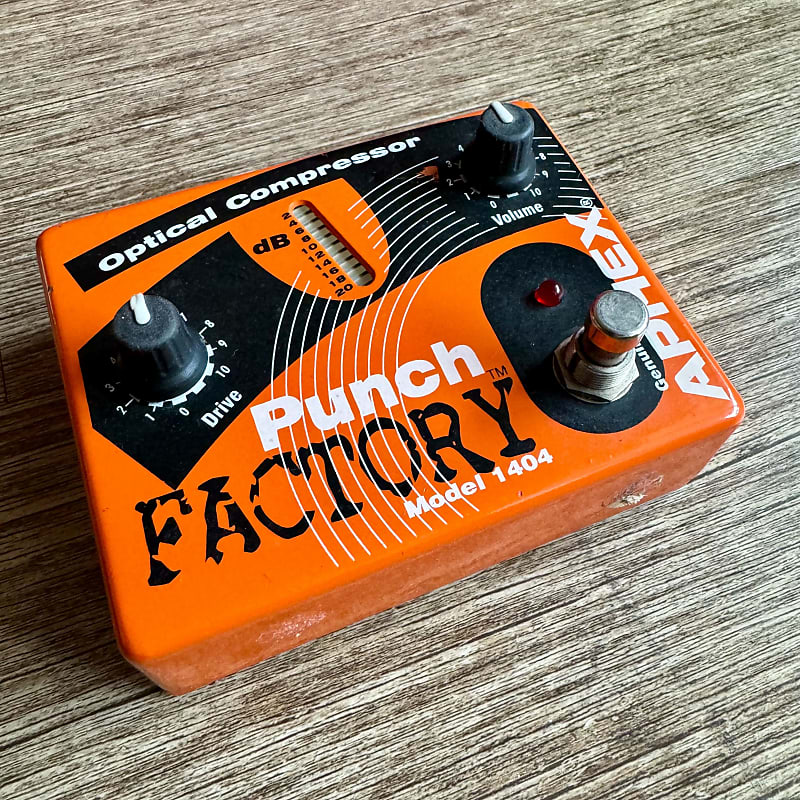 【美品】APHEX Punch Factory Model 1404 Aphex 1404 Punch Factory Optical Compressor Pedal | zZounds