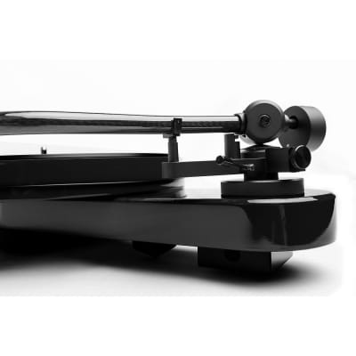 Pro-Ject: RPM 3 Carbon Turntable - White / Moonstone MM (RPM3) image 4