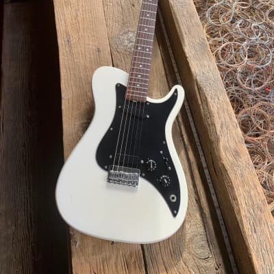 Fender Bullet Deluxe 1981 for sale