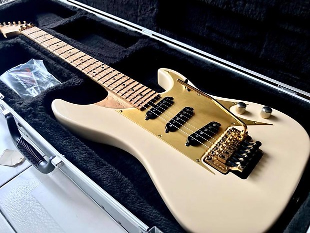 ギター Washburn N5 made in USA Washburn USA Custom Shop N5 Nuno Battencourt 2007 Cream